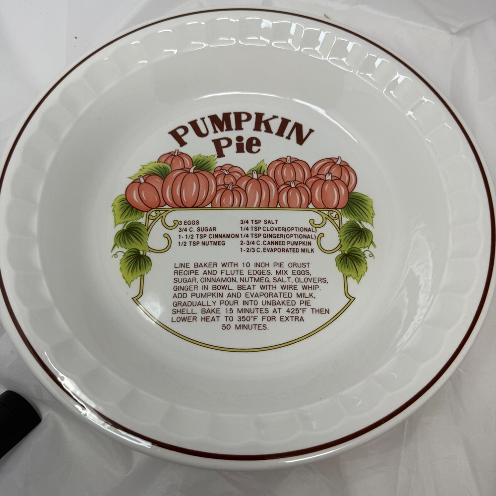 Hankook Vintage Pumpkin Pie Recipe Dish Scalloped Ceramic 10 Inch Plate Korea